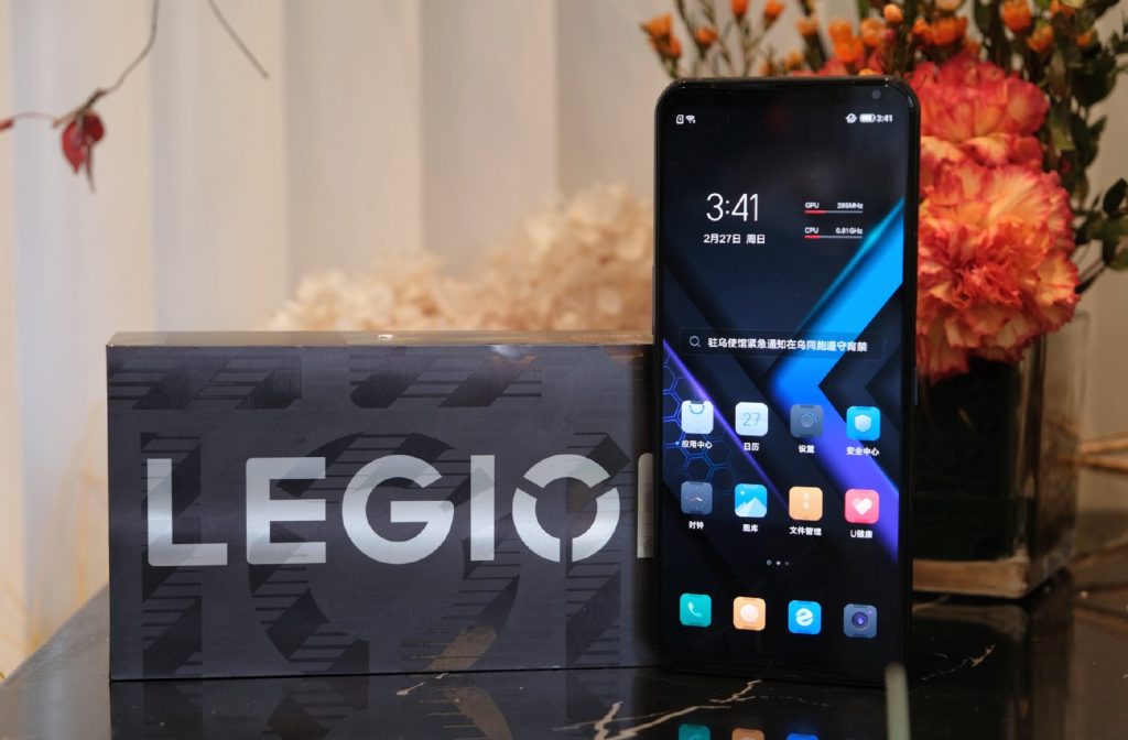 Lenovo Legion Y90